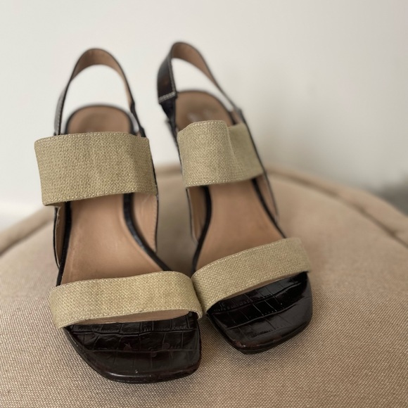 Donald J Pliner platform Healed Sandals slip canvas and leather - Picture 3 of 12